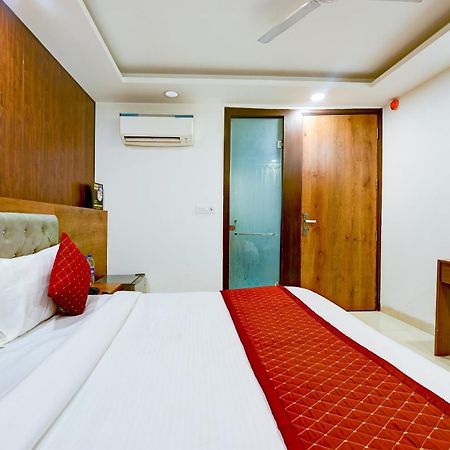 Hotel Grand Qubic Near Delhi Airport New Delhi Exterior foto