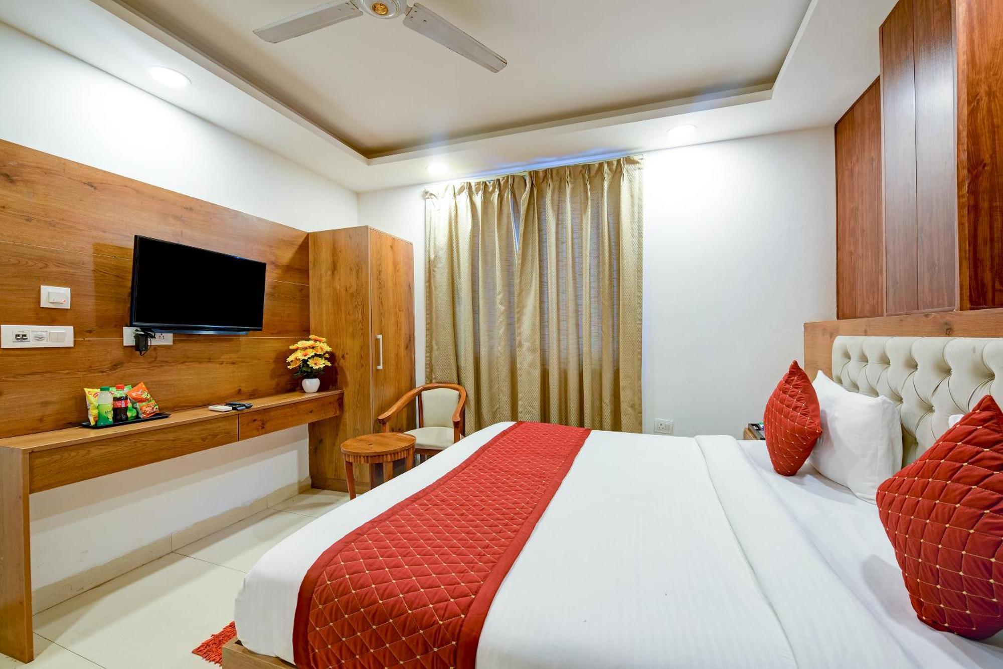 Hotel Grand Qubic Near Delhi Airport New Delhi Exterior foto