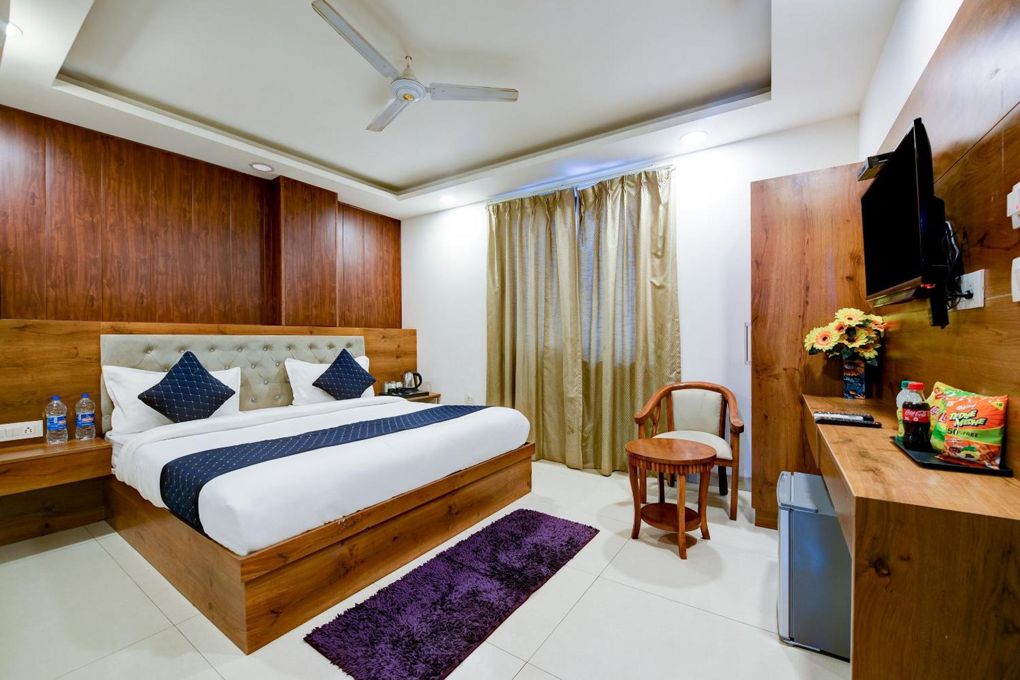Hotel Grand Qubic Near Delhi Airport New Delhi Exterior foto
