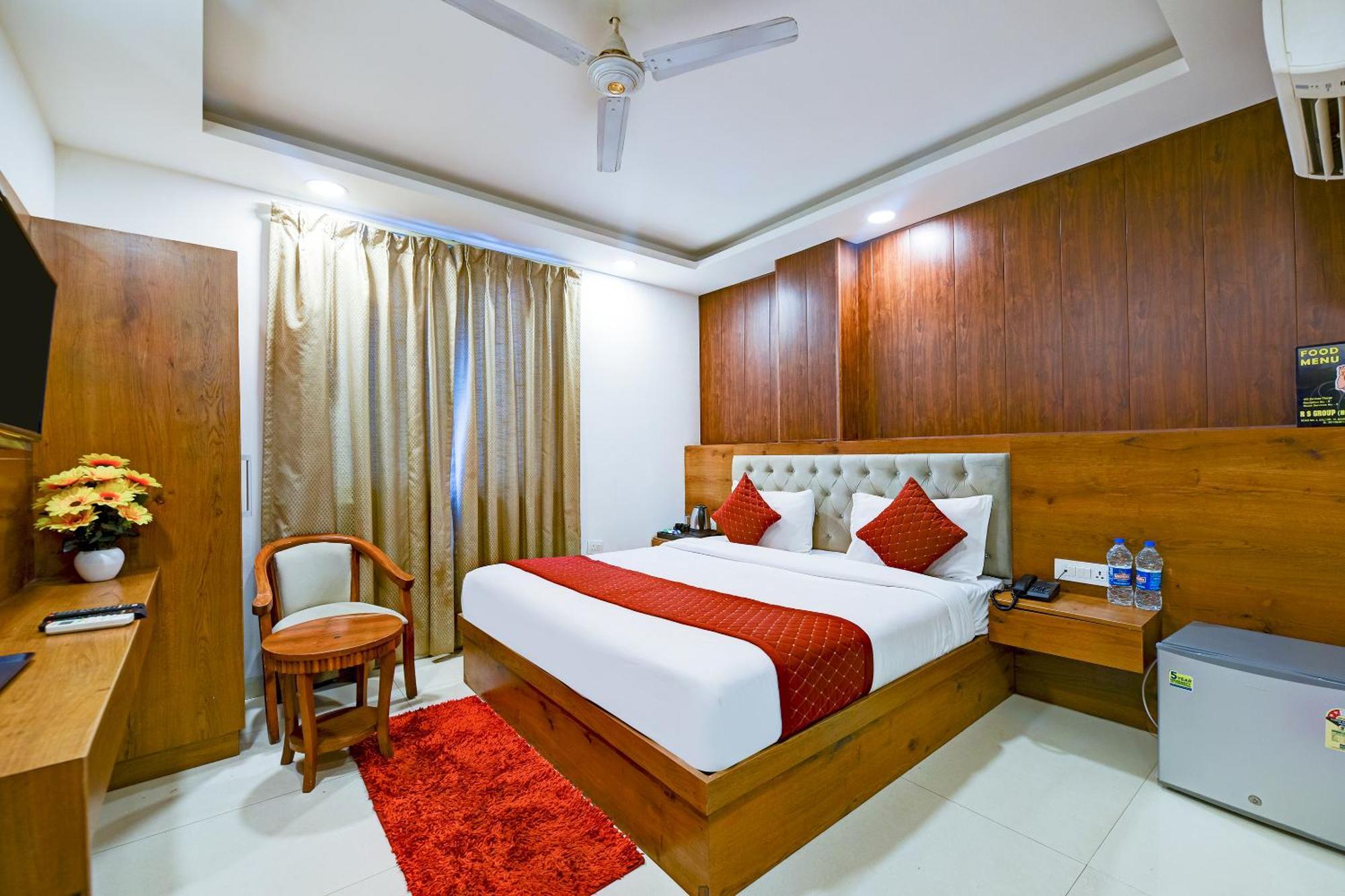 Hotel Grand Qubic Near Delhi Airport New Delhi Exterior foto