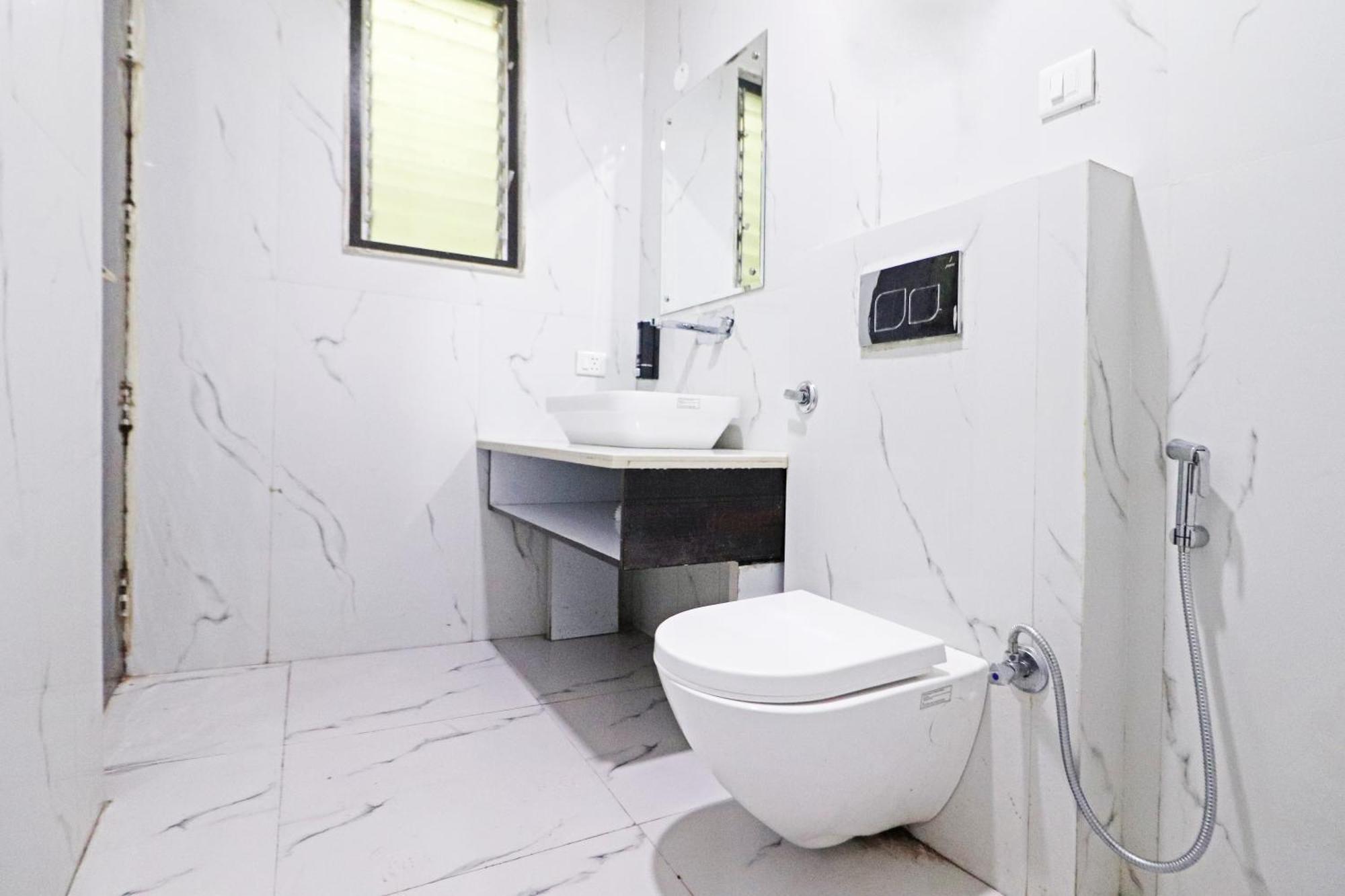 Hotel Grand Qubic Near Delhi Airport New Delhi Exterior foto
